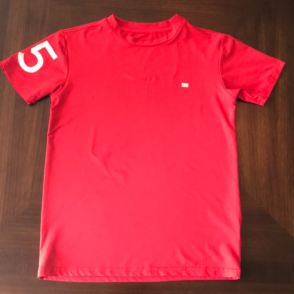 Tommy Hilfiger Boys T-Shirt Size S 8/10